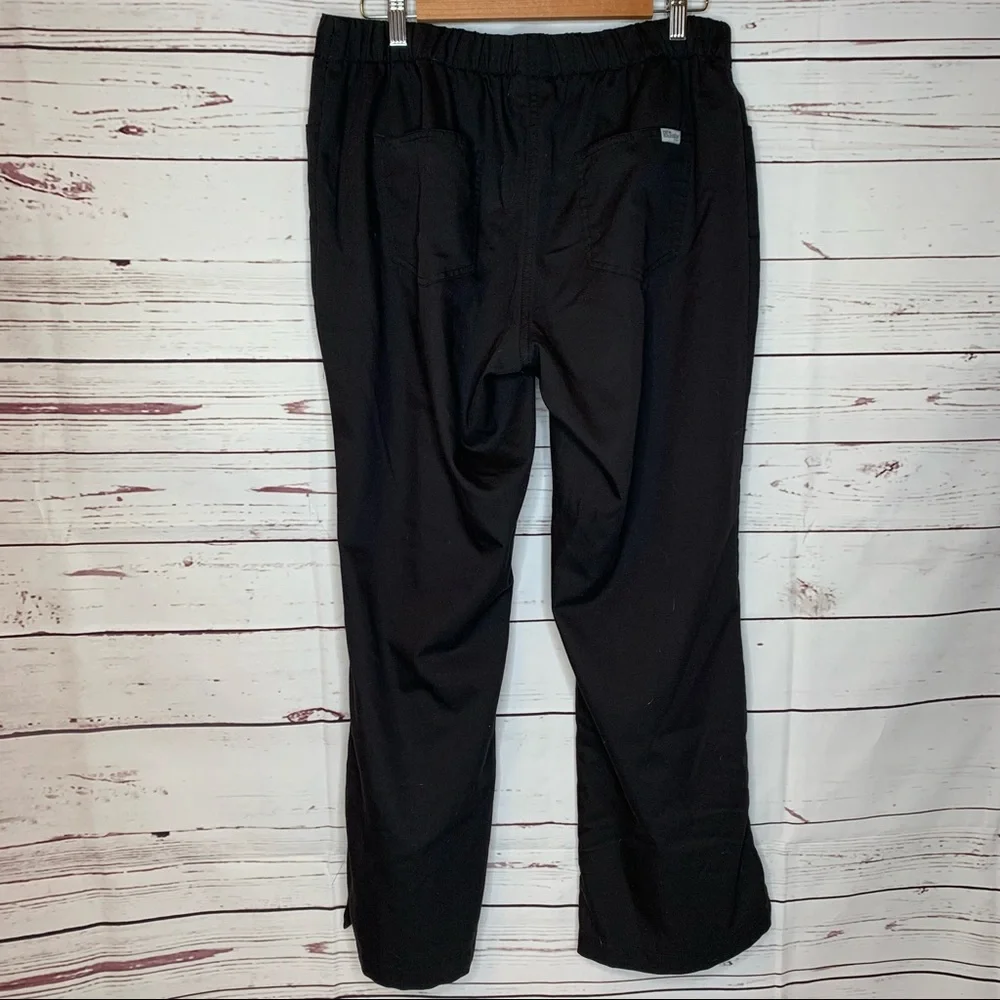 Grey’s Anatomy | Black Scrub Pants - Picture 4 of 6